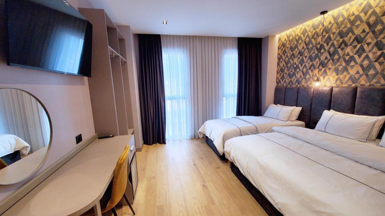 Starlight Hotel Тирана Екстериор снимка